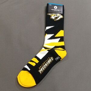 For Bare Feet Nashville Predators Black and Yellow Casual Socks